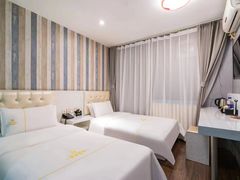 -德全心悦酒店(北京金台路地铁站店)