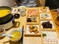 -十二舍·湯物素煮(江泰潤政店)
