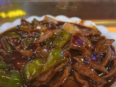 -金杨拉面王小吃面馆·牛三宝面·红烧牛肉粉