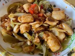 -鲤鱼塘农家山庄