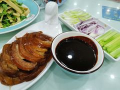 -大鸭梨烤鸭店(金顶街店)