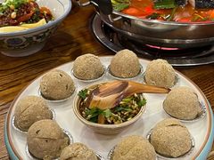 -亮欢寨酸汤鱼(沙冲路店)