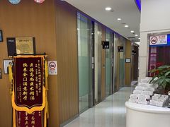 -雅悦齿科(顾村公园店)