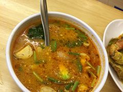 -J Daeng Seafood