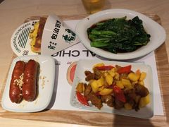 -老乡鸡(上海白玉兰广场店)