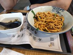 -阿彬生炒牛肉面(解放路店)