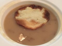 -成桂西餐厅·42年的味道(五大道疙瘩楼店)