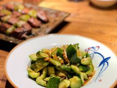 拍瓜拆骨肉-葡萄集|滋味新疆菜·精酿酒馆(瑞豪酒店)