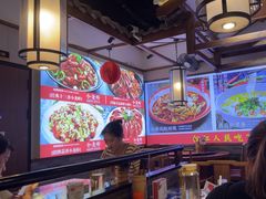-川流不息·地道川菜·小龙虾(新松江路店)