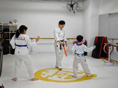 -浛道跆拳道·拳击·体适能