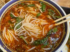 -云阿蛮云南生烫牛肉米线(奉贤路店)