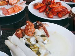 -怡豪大饭店·银顶旋转餐厅