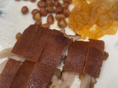 乳猪拼盆-御彩酒家(东风东路店)