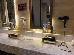 -中华郡温泉