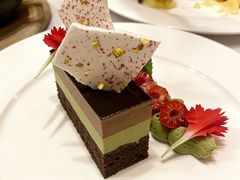 -塞纳河法国餐厅(意式风情街店)