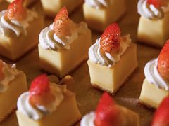 -The ROOF (通盈中心店)