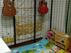 -八度音乐吉他教室(汉广店)