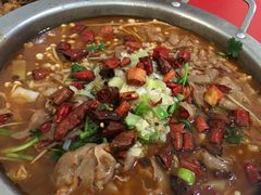 酸汤肥牛-夕阳红小吃(中街大悦城店)