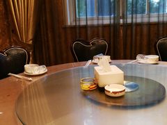 包厢-又见炊烟私房菜(敬亭路店)