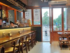 -8PINTS八品脱·日料·烧鸟·精酿小酒馆(莘庄店)