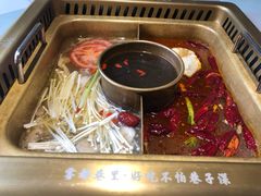 潮货鸳鸯锅-雾都渣渣火锅(南城智汇城店)