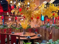 -老滇山寨•云南特色菜•地方菜•民族风情歌舞表演(金碧店)