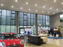 -上海普陀宝诚MINI4S店(红柳路店)
