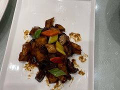 -无锡鼎尚皇冠酒店