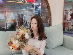 -BULB STUDIO 巴柏明星发型工作室