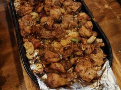 -老东镇啤酒屋海鲜加工·蒸汽海鲜·海鲜烧烤(台东店)