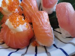 -枝魯枝魯自助料理