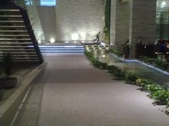 20121222226-仁恒美食庭苑