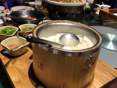 -九十九顶毡房(阜石路店)