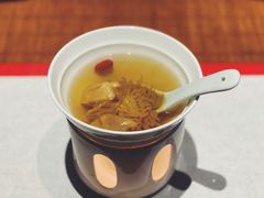 金丝黄菊炖花胶-鲤院·新中式美学·庭院餐厅(夫子庙店)