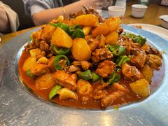 -俭寨大盘鸡·手抓肉·烧烤新疆菜(乌苏路店)