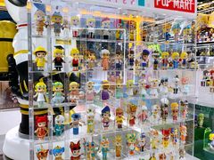 -泡泡玛特POPMART(侨福芳草地店)