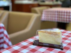 -红宝石·鲜奶小方(长阳店)