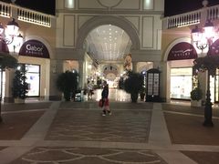 -佛罗伦萨小镇广佛名品奥特莱斯(疏港路店)