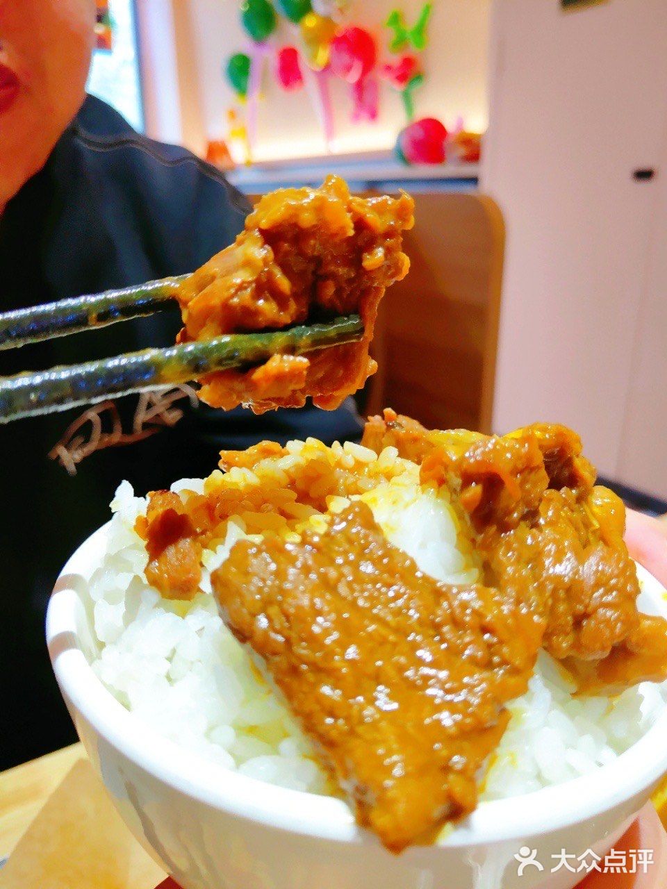 ✨雍小妹牛腩煲——美食爱好者的必去之地🥂