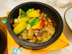 丽江腊排骨姜柄瓜烧青头菌-云腾食府·云南菜