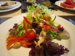 沙拉-广州中心皇冠假日酒店-环市食坊·海鲜自助餐厅