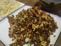 -滴水·湘逢(南汇大学城生活广场店)