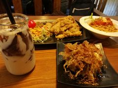 巨蛋烧-暖食光·台式家庭餐厅·生日主题店(万达店)