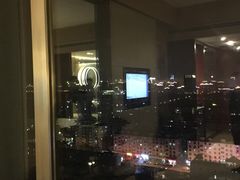 -南桥绿地铂骊酒店