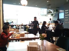 -POKEE VIA&Brunch·维娅(重庆来福士店)