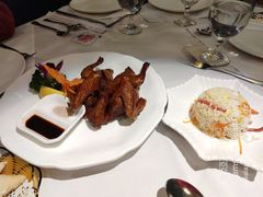 招牌红烧乳鸽-太平馆西餐厅(北京路店)