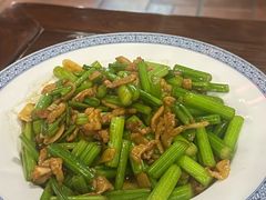 -鲁菜根·泰山菜(泰山店)