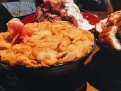 三色海胆饭-魔丼屋(日月光店)