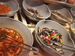 -山焱·炭火自助烤肉(周浦万达店)