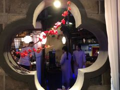 -韵秋荷(宝山龙湖天街店)